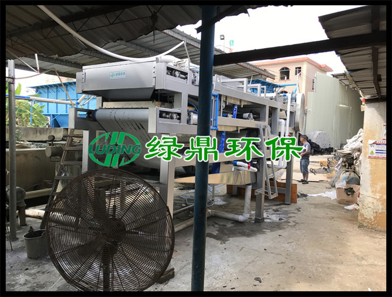 印染帶式壓濾機(jī)#廣州番禺印染水洗廠使用案例現(xiàn)場 3